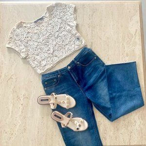 Ivory, lace crop top, short sleeves.